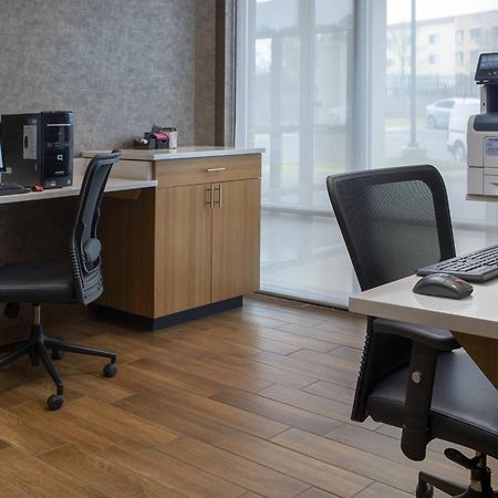 Springhill Suites Potomac Mills וודברידג' מראה חיצוני תמונה