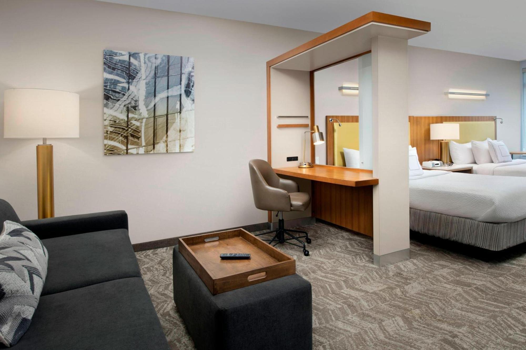 Springhill Suites Potomac Mills וודברידג' מראה חיצוני תמונה