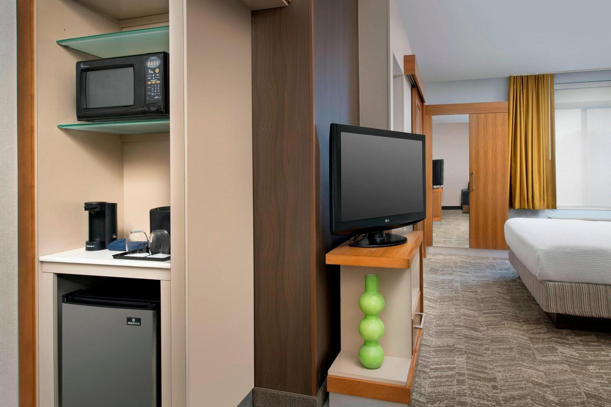 Springhill Suites Potomac Mills וודברידג' מראה חיצוני תמונה