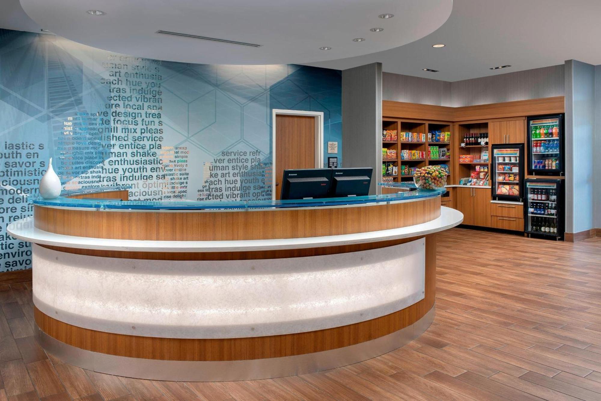 Springhill Suites Potomac Mills וודברידג' מראה חיצוני תמונה