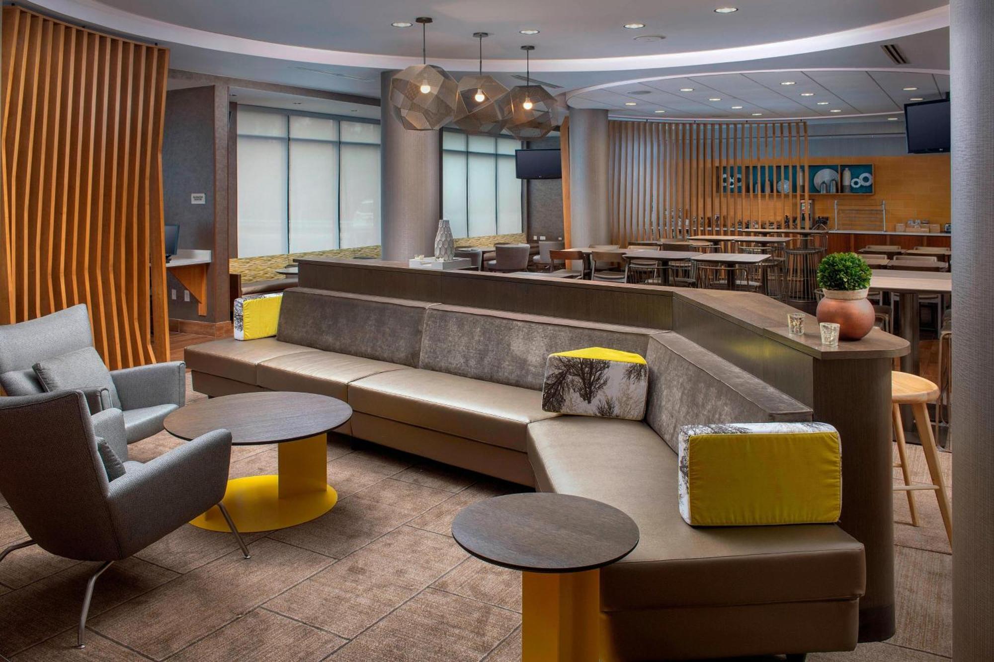 Springhill Suites Potomac Mills וודברידג' מראה חיצוני תמונה